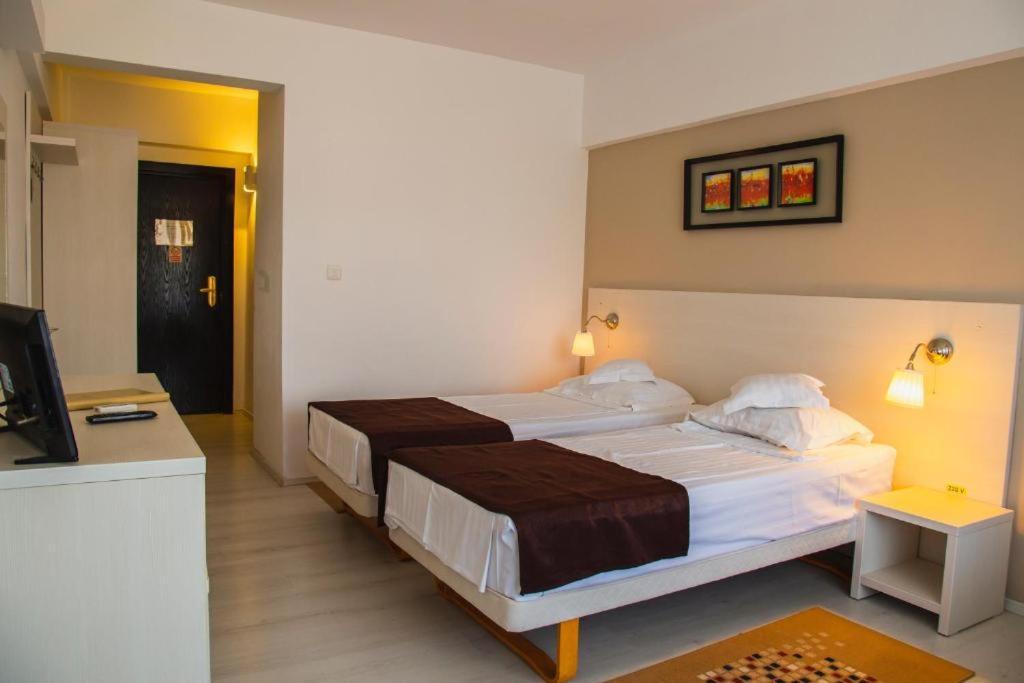 Hotel Ambasador Mamaia Dış mekan fotoğraf