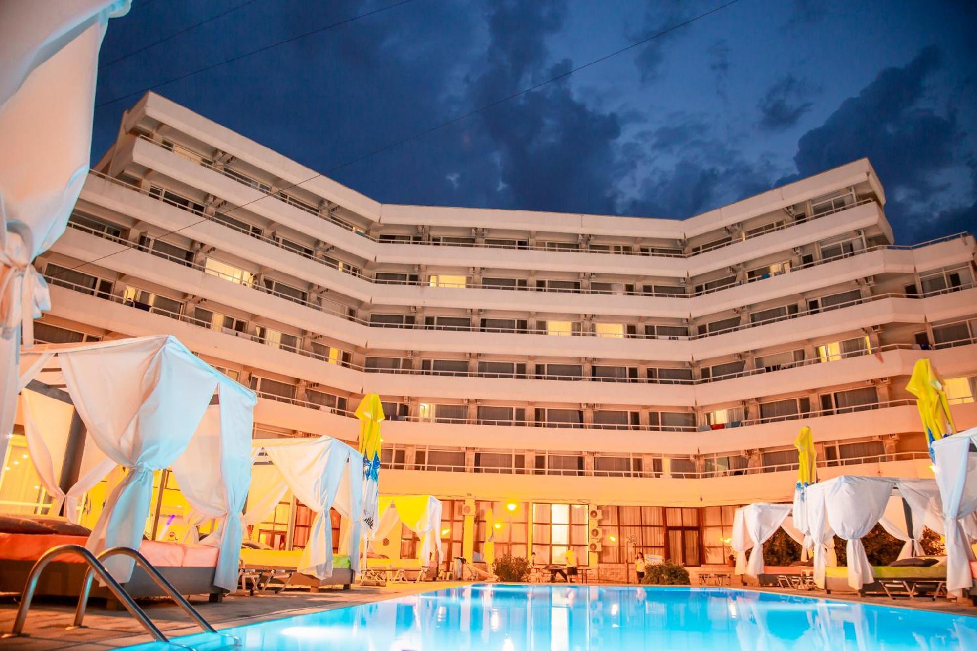 Hotel Ambasador Mamaia Dış mekan fotoğraf