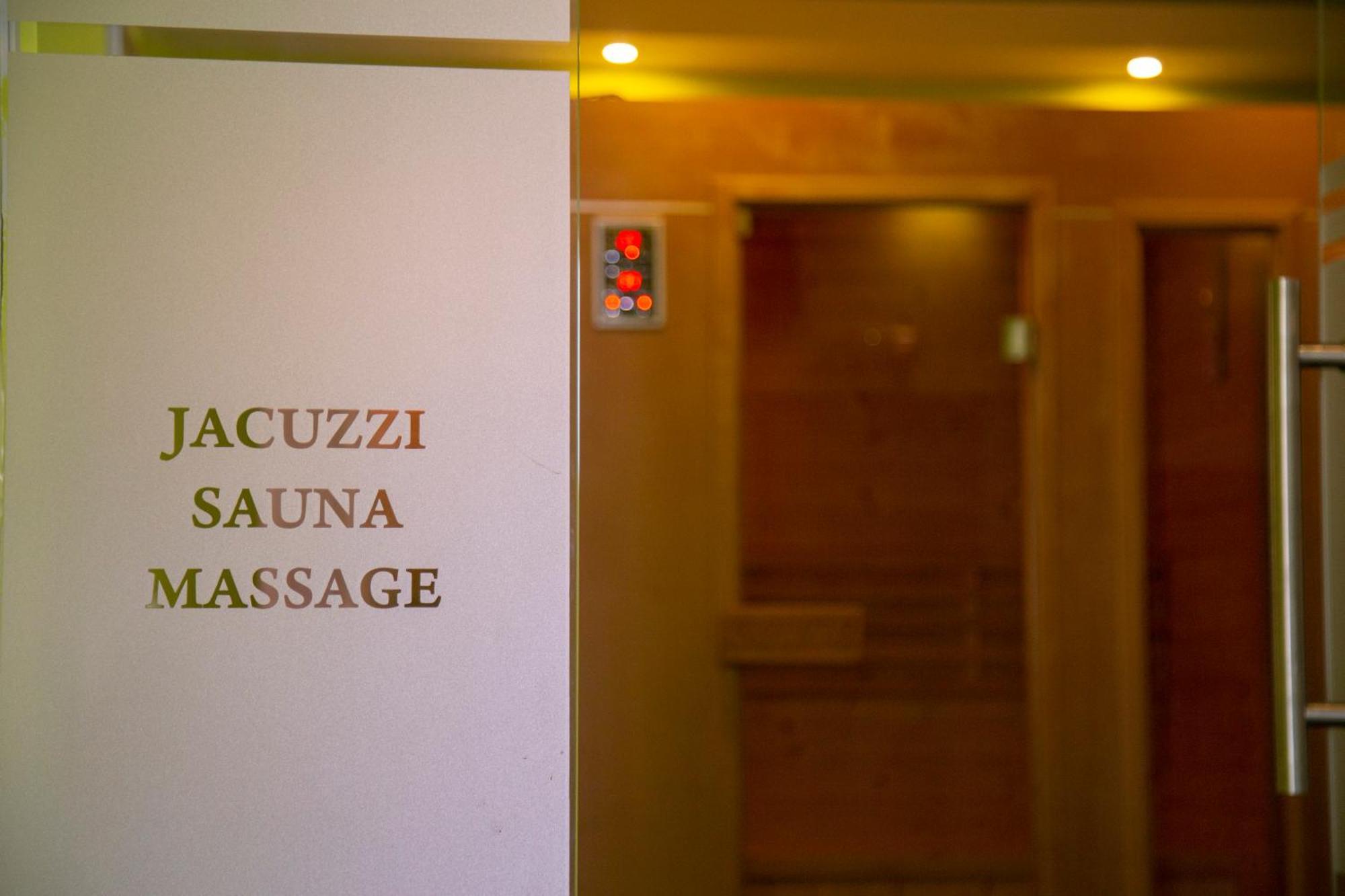 Hotel Ambasador Mamaia Dış mekan fotoğraf